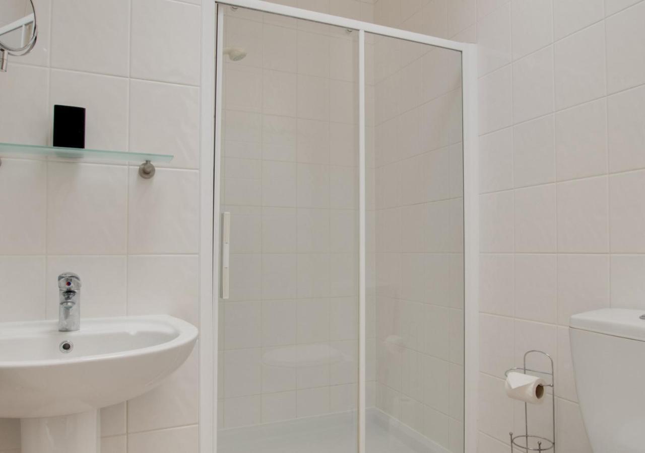 Causeway Cottage Биър Екстериор снимка